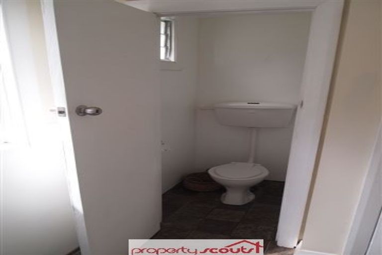 Photo of property in 58 Manor Place, Dunedin Central, Dunedin, 9016