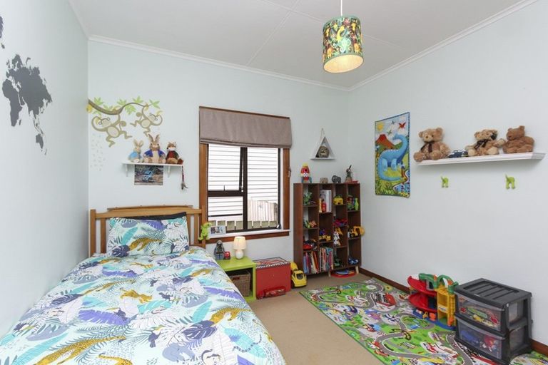 Photo of property in 42 Mill Road, Lower Vogeltown, New Plymouth, 4310