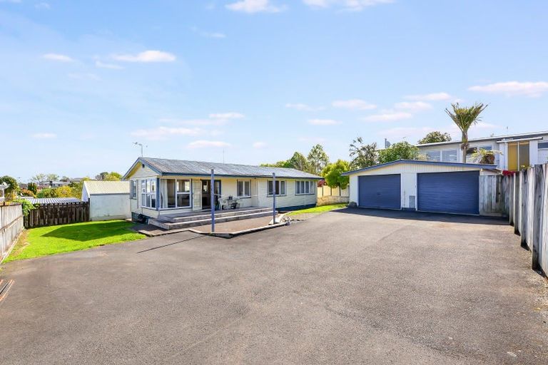 Photo of property in 142 Tuhikaramea Road, Dinsdale, Hamilton, 3204