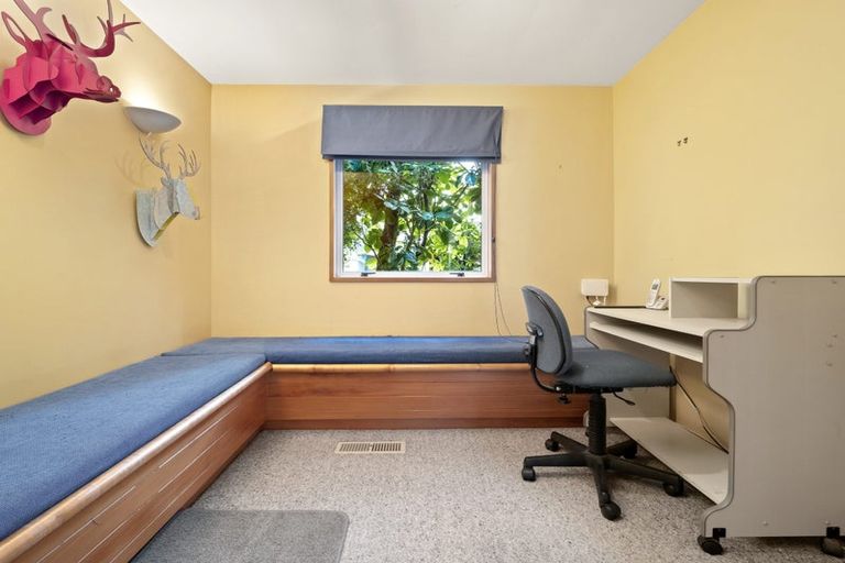 Photo of property in 100 Glenross Street, Glenross, Dunedin, 9011