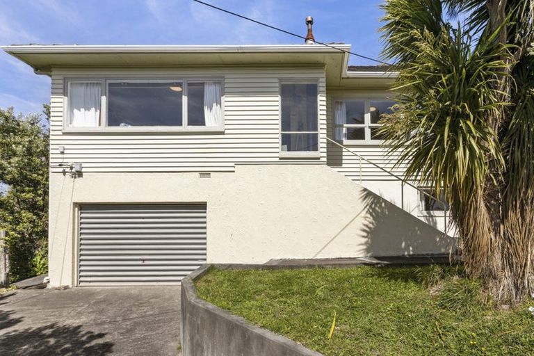 Photo of property in 18 Colville Street, Newtown, Wellington, 6021