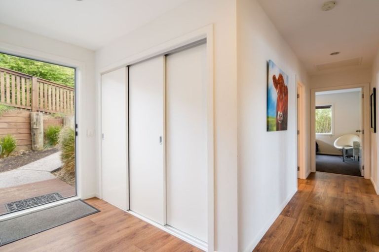 Photo of property in 12 Junction Road, Ravensbourne, Dunedin, 9022