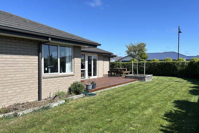 Photo of property in 15 Richmond Avenue, Halswell, Christchurch, 8025