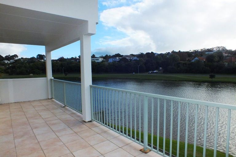 Photo of property in 16 Greenway Rise, Gulf Harbour, Whangaparaoa, 0930