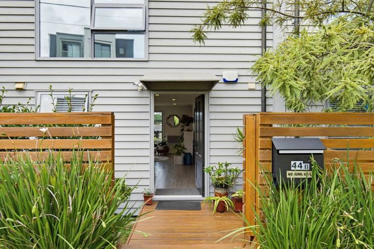 Photo of property in 44b Ambler Avenue, Glen Eden, Auckland, 0602