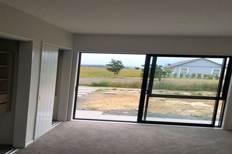 Photo of property in 13 Karo Road, Beachlands, Auckland, 2018
