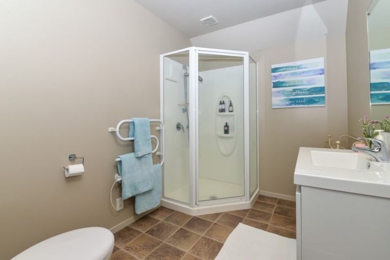 Photo of property in 2c Riro Street, Hamilton East, Hamilton, 3216