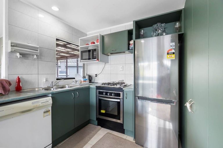 Photo of property in 2/83 Park Avenue, Papatoetoe, Auckland, 2025