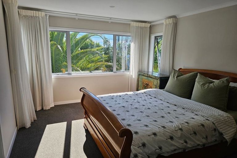 Photo of property in 18 Humariri Street, Point Chevalier, Auckland, 1022