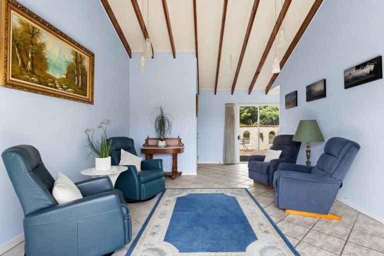 Photo of property in 132 Lane Road, Havelock North, 4130