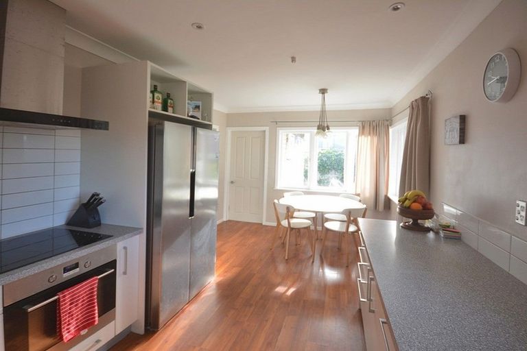 Photo of property in 10 Hilltop Road, Parkvale, Tauranga, 3112
