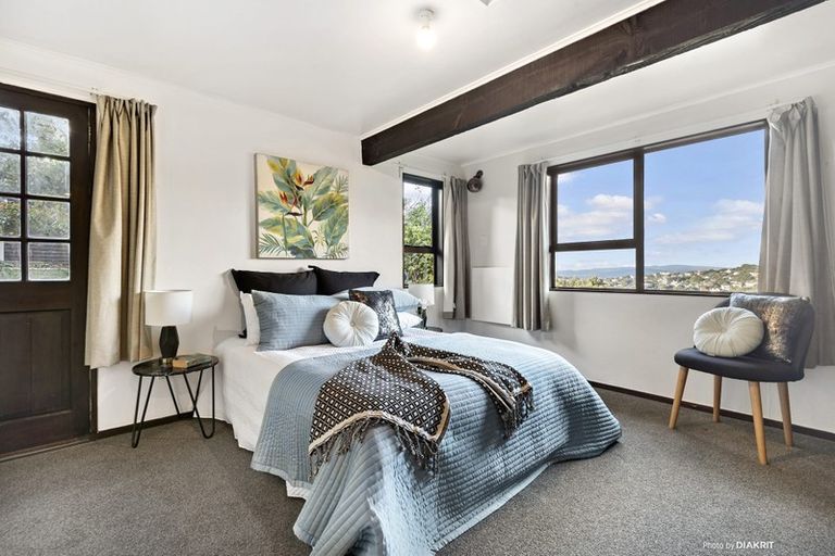 Photo of property in 1 Paparata Street, Karori, Wellington, 6012