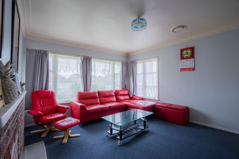 Photo of property in 8 Beryl Place, Mangere East, Auckland, 2024