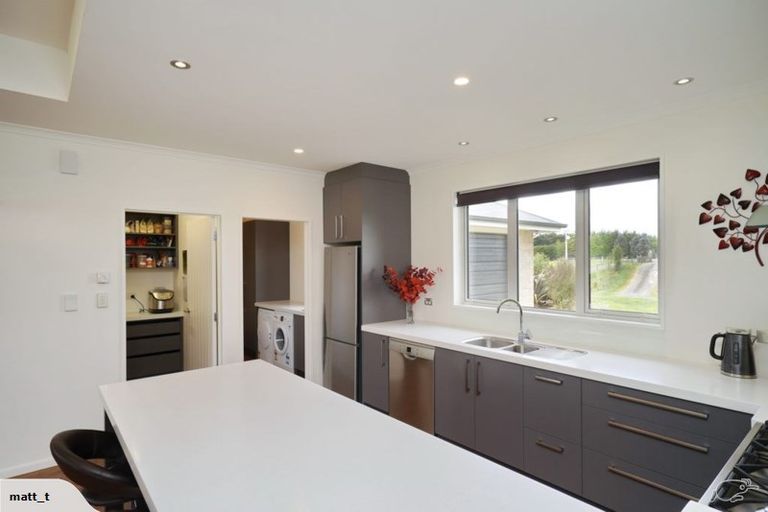 Photo of property in 330 Catherwoods Road, Cust, Rangiora, 7471