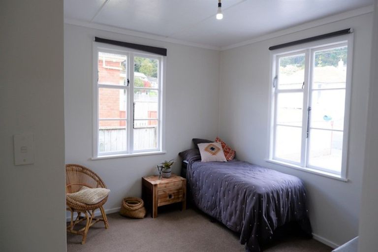 Photo of property in 11 Cleland Crescent, Naenae, Lower Hutt, 5011