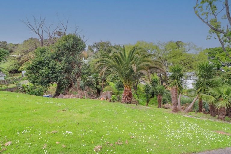 Photo of property in 112 Brunton Crescent, Thames, 3500