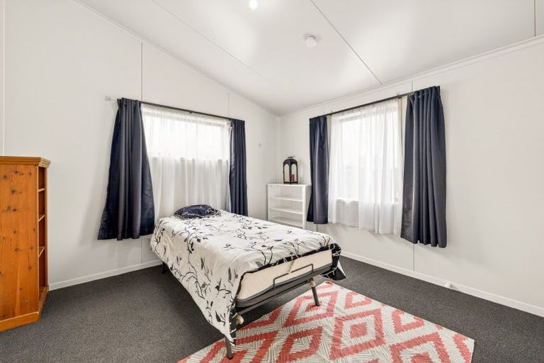 Photo of property in 4 Matipo Street, Tokomaru, 4474