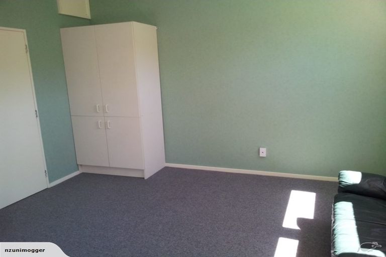 Photo of property in 20 Woodland Road, Johnsonville, Wellington, 6037