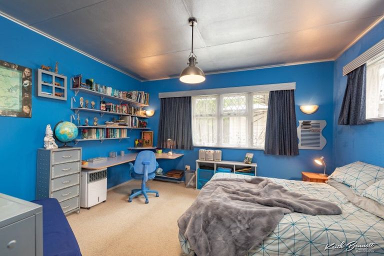 Photo of property in 48 Ararino Street, Trentham, Upper Hutt, 5018