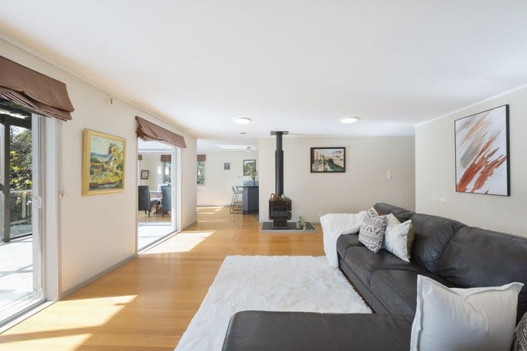 Photo of property in 23 Glencoe Road, Browns Bay, Auckland, 0630