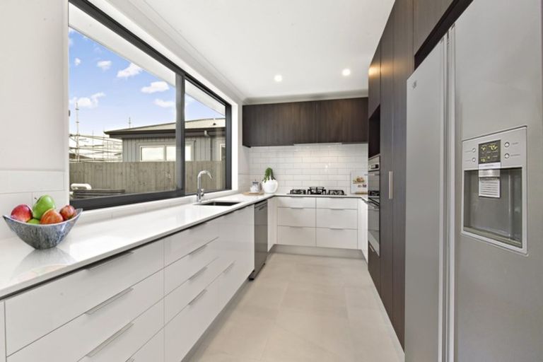 Photo of property in 4 Kainga Lane, Whenuapai, Auckland, 0618