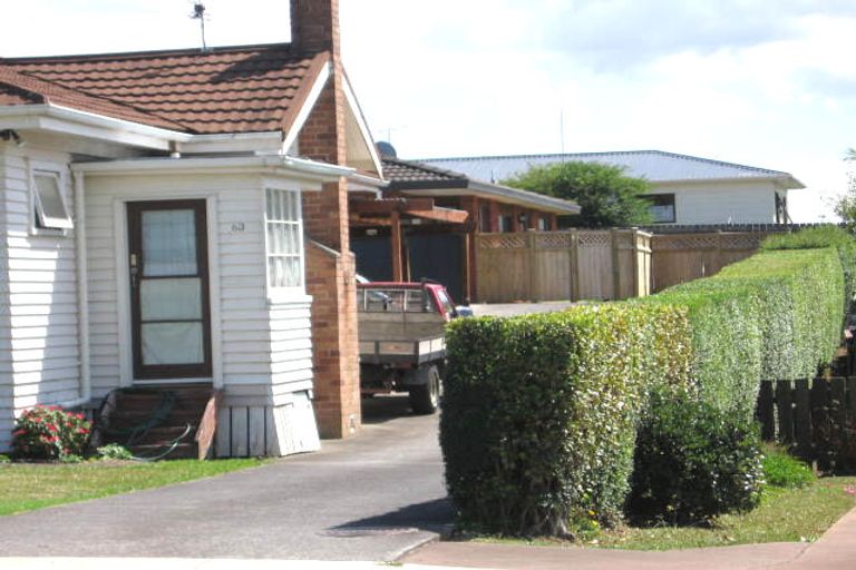 Photo of property in 63a Hutchinson Avenue, New Lynn, Auckland, 0600