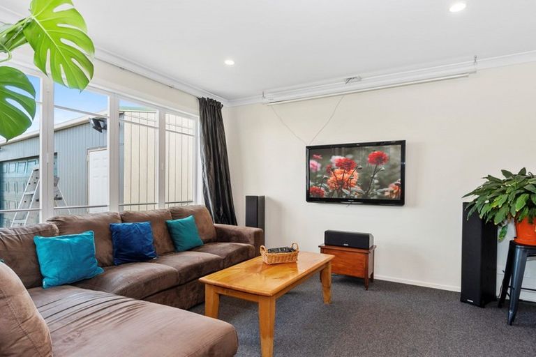 Photo of property in 27 Tyrone Street, Greerton, Tauranga, 3112