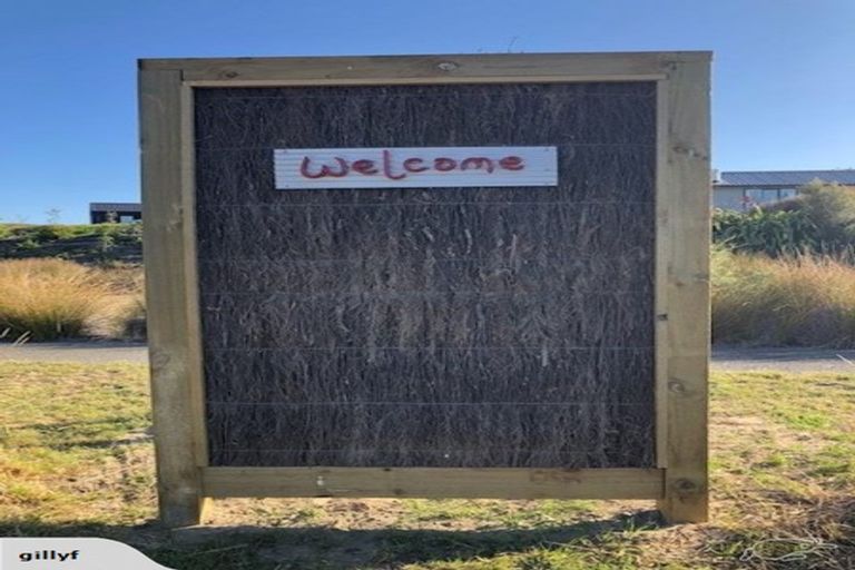 Photo of property in 29 Ferndale Drive, Waikanae, 5036