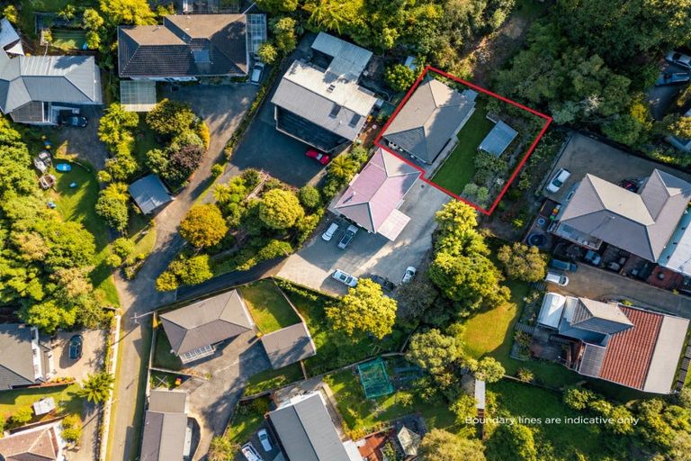 Photo of property in 1/40d Tomo Street, New Lynn, Auckland, 0600
