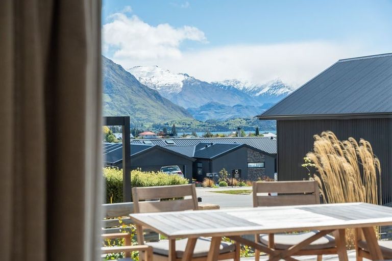 Photo of property in 38b Farrant Drive, Wanaka, 9305