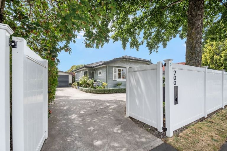 Photo of property in 200 Cranford Street, St Albans, Christchurch, 8014