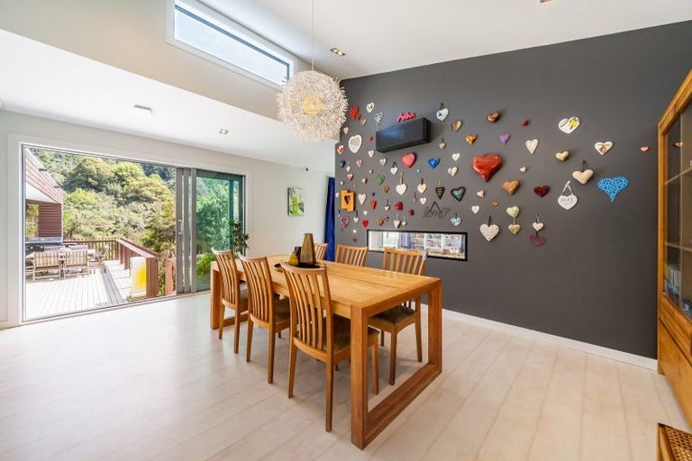 Photo of property in 9 Sylvan Way, Silverstream, Upper Hutt, 5019