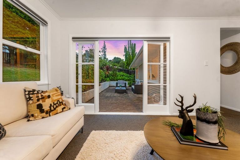 Photo of property in 39 Orion Place, Hillcrest, Auckland, 0627