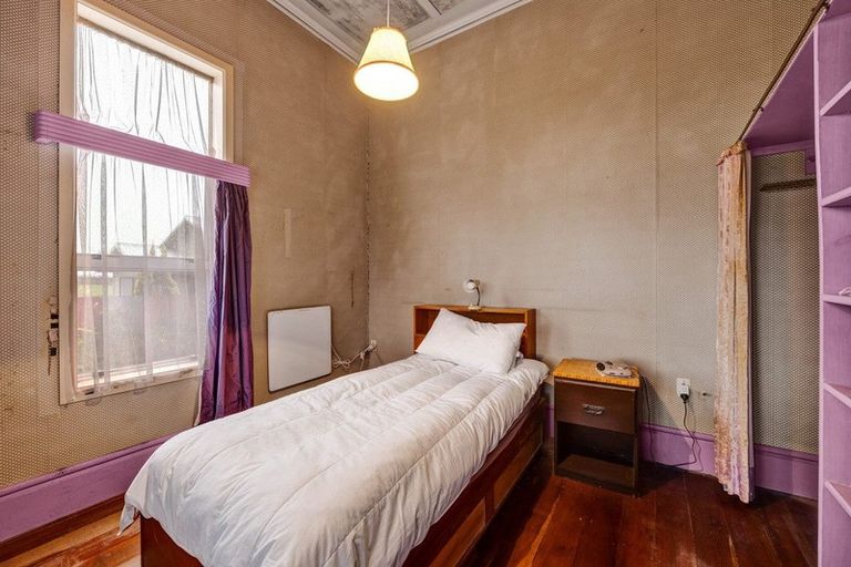 Photo of property in 58 Burns Street, Hawera, 4610