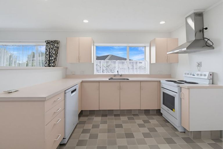 Photo of property in 1/16 Alan Styles Place, Greenmeadows, Napier, 4112