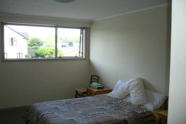 Photo of property in 148 Straven Road, Fendalton, Christchurch, 8014