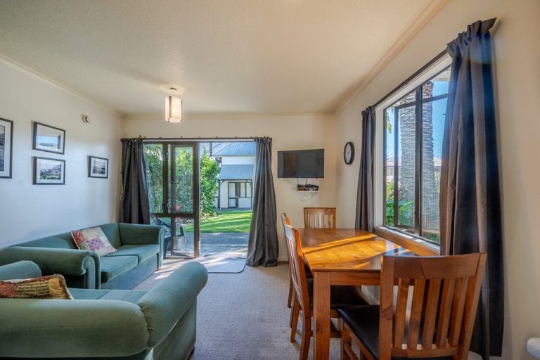 Photo of property in 4d Aubrey Street, Akaroa, 7520