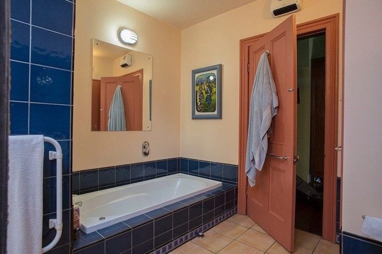 Photo of property in 1 Caprera Street, Melrose, Wellington, 6023