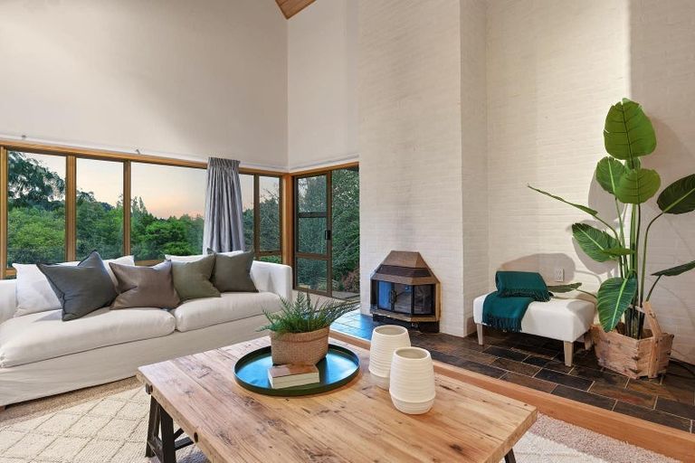 Photo of property in 39 Robinson Road, Whitianga, 3510