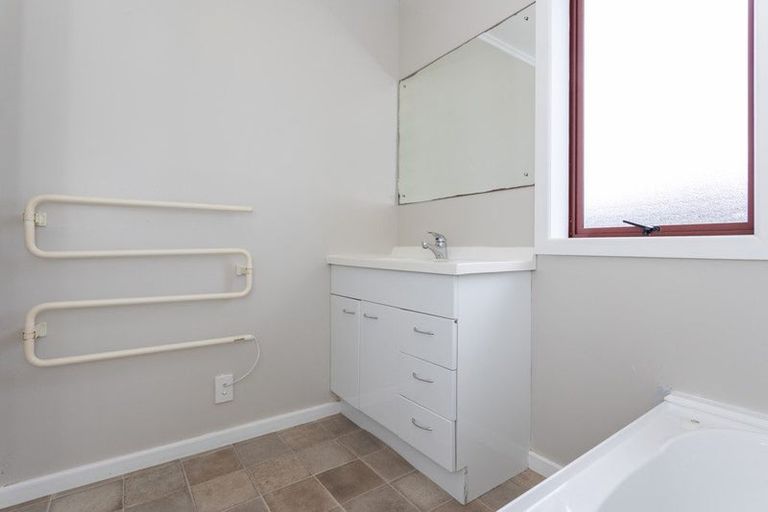 Photo of property in 369 Mangakura Road, Helensville, 0875