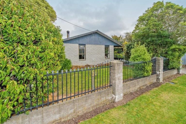 Photo of property in 67 Market Street, Leeston, 7632