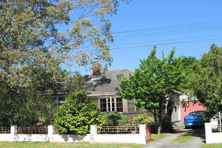 Photo of property in 30 Otara Street, Ilam, Christchurch, 8053