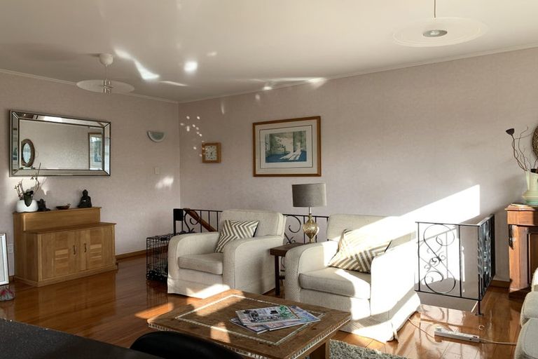 Photo of property in 35 Kitchener Road, Takapuna, Auckland, 0622