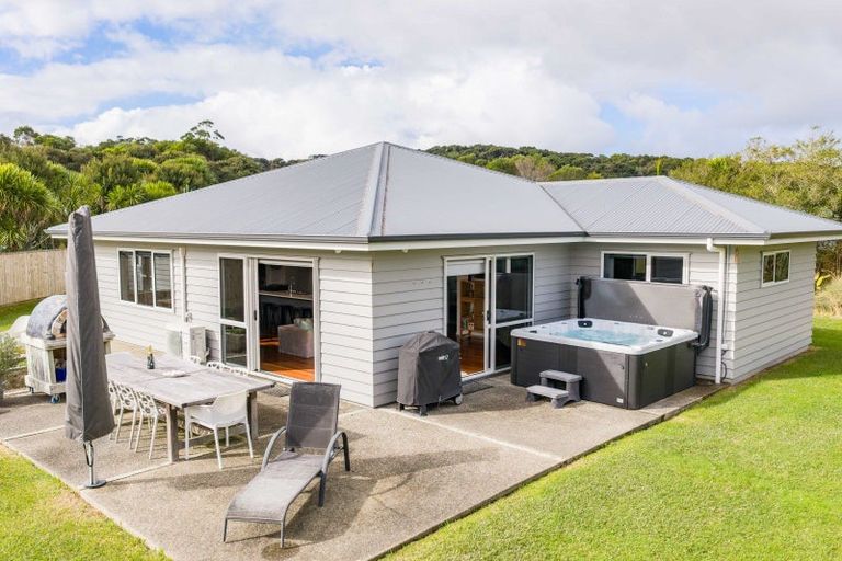 Photo of property in 67d Jack Boyd Drive, Mangawhai Heads, Kaiwaka, 0573