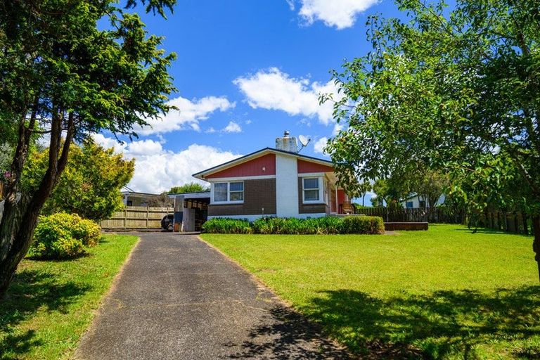 Photo of property in 5 Eden Place, Pukekohe, 2120