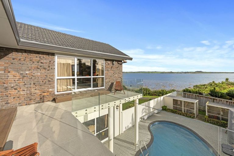 Photo of property in 43 St Annes Crescent, Wattle Downs, Auckland, 2103