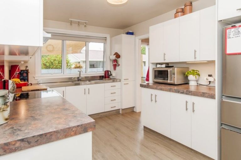 Photo of property in 22 Taumutu Road, Southbridge, 7602