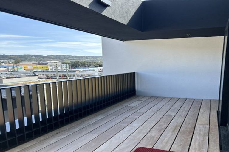 Photo of property in 311/2 Onepu Road, Kilbirnie, Wellington, 6022