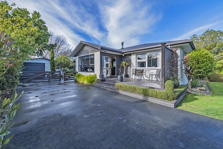 Photo of property in 6 Clayton Road, Amberley, 7410