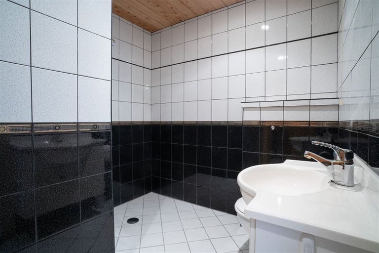 Photo of property in 37 Overdale Drive, Cashmere, Christchurch, 8022